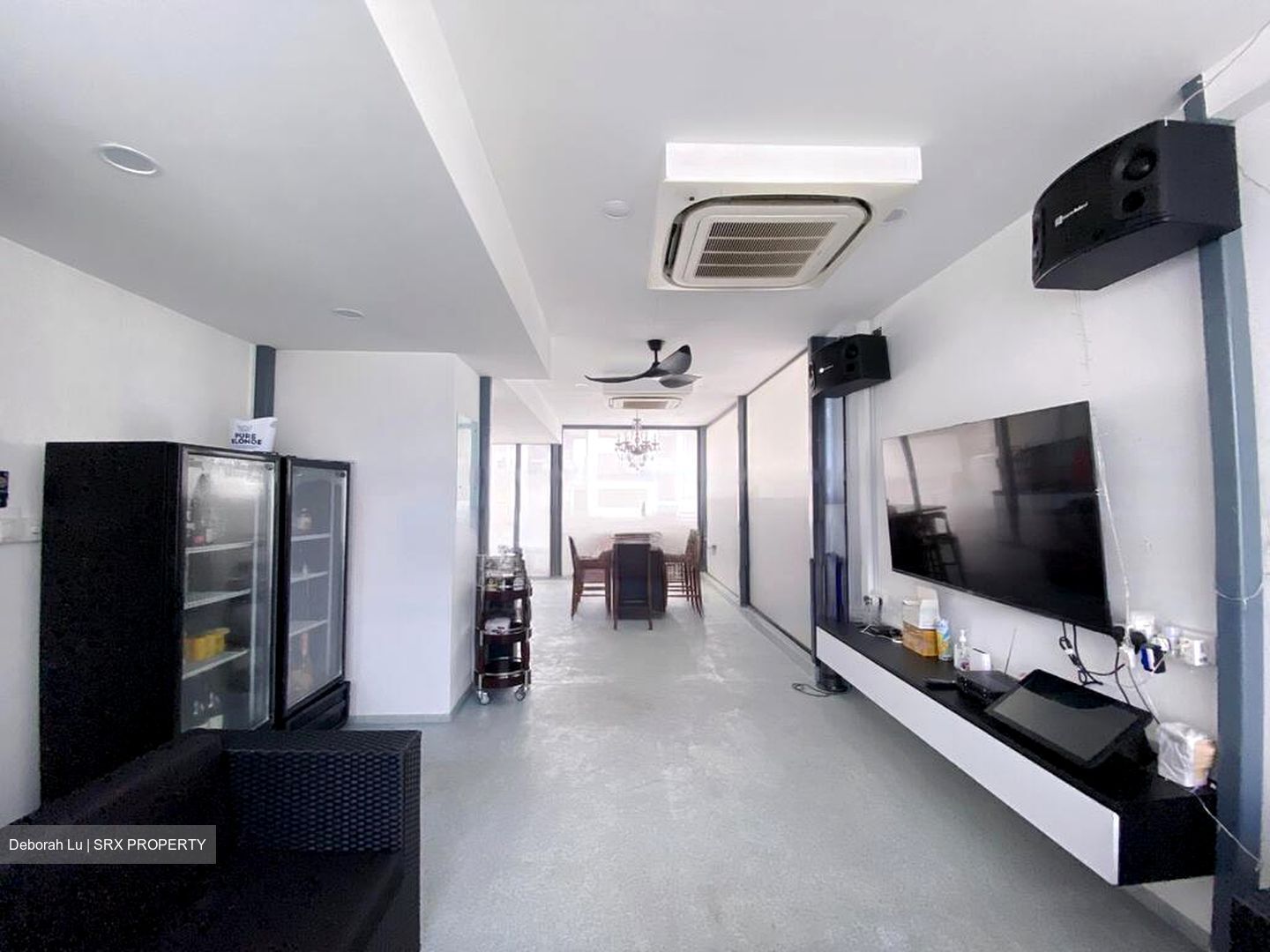 Two8one Studio (D9), Apartment #467651091